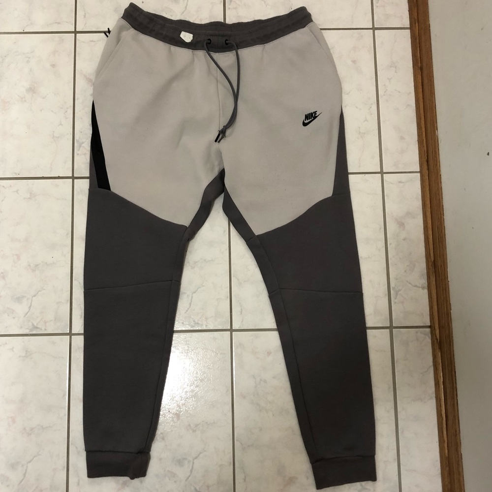 Mens Nike sweats